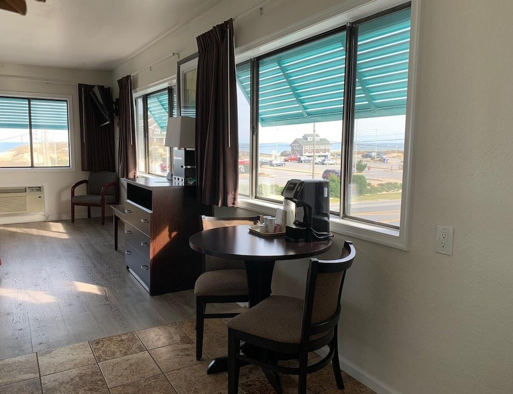 Seahorse Inn & Cottages Nags Head Eksteriør billede